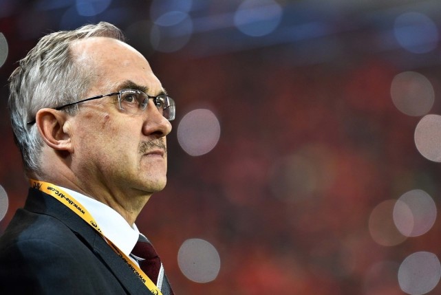 包含意甲转会期再迎强敌，广州队单刀错失，主帅态度——气氛紧张，资深球员宣示担当的词条